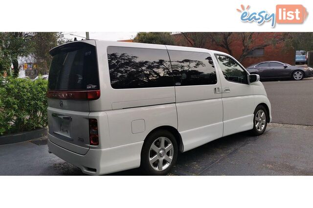 2010 NISSAN ELGRAND   OTHERCAR