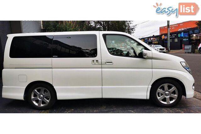 2010 NISSAN ELGRAND   OTHERCAR