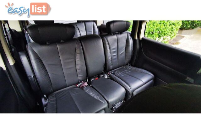 2010 NISSAN ELGRAND   OTHERCAR