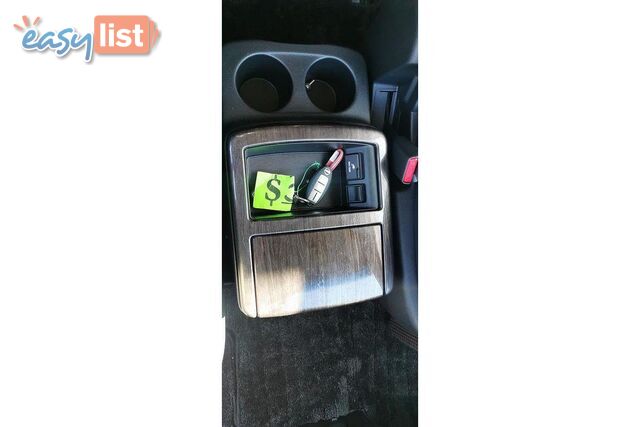 2010 NISSAN ELGRAND   OTHERCAR