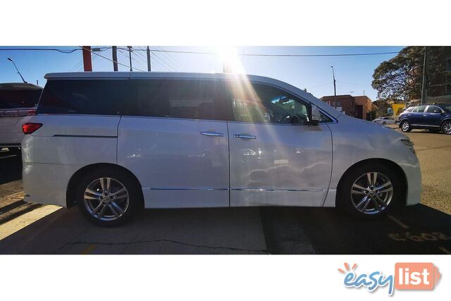 2010 NISSAN ELGRAND   OTHERCAR