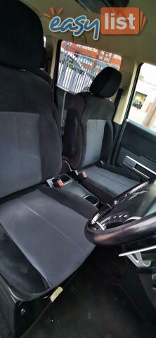 2010 MITSUBISHI DELICA D:5  -