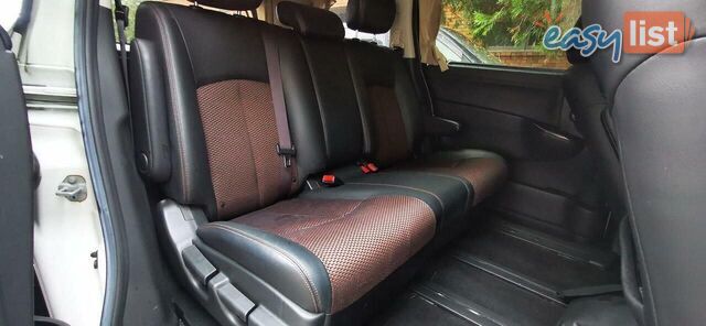 2010 NISSAN ELGRAND HIGHWAY STAR  COMMERCIAL