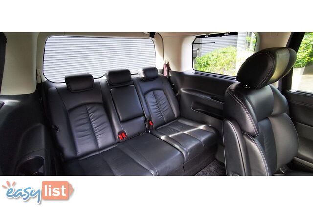 2011 NISSAN ELGRAND   OTHERCAR