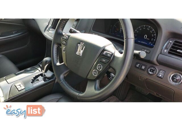 2008 TOYOTA CROWN   SEDAN