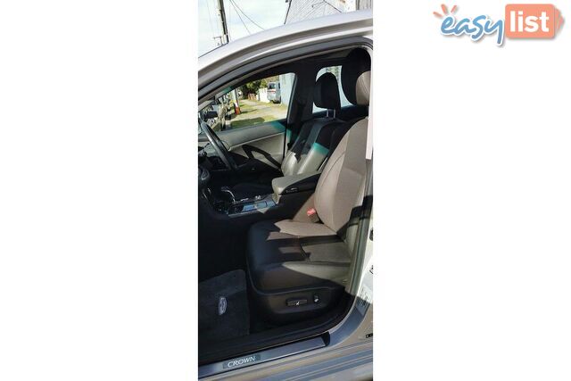 2008 TOYOTA CROWN   SEDAN