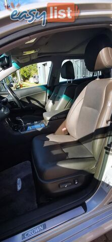 2008 TOYOTA CROWN HYBRID  SEDAN