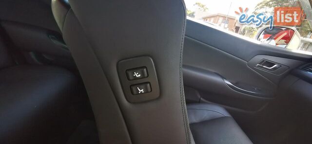 2008 TOYOTA CROWN HYBRID  SEDAN