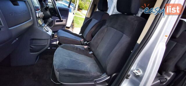 2009 MITSUBISHI DELICA D:5  -