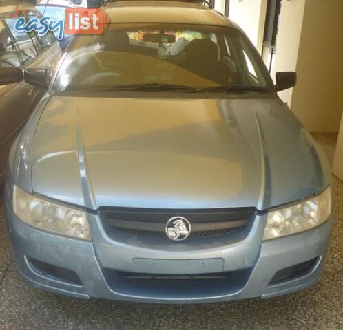 2006 HOLDEN COMMODORE EXECUTIVE  4D SEDAN