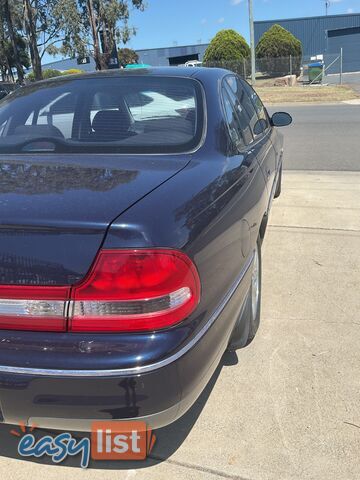 2001 Holden Statesman UNSPECIFIED UNSPECIFIED Sedan Automatic