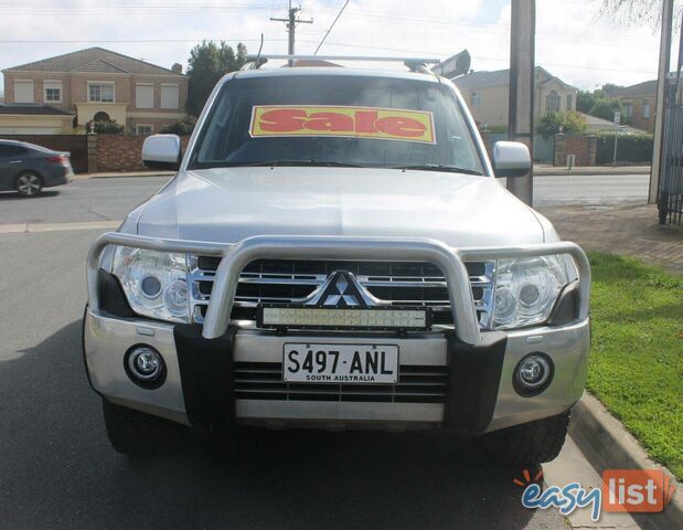 2011 MITSUBISHI PAJERO GLX LWB 30TH ANNIVERSARY (4X4) NT MY11 SUV, 4 DOORS, 7 SEATS