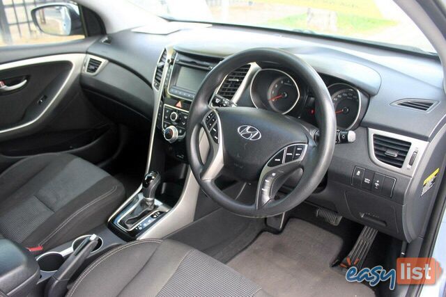 2012 HYUNDAI I30 ACTIVE GD HATCH, 5 DOORS, 5 SEATS