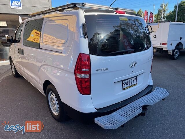 2017 HYUNDAI ILOAD 3S LIFTBACK TQ SERIES 2 TQ3 MY18 4D VAN