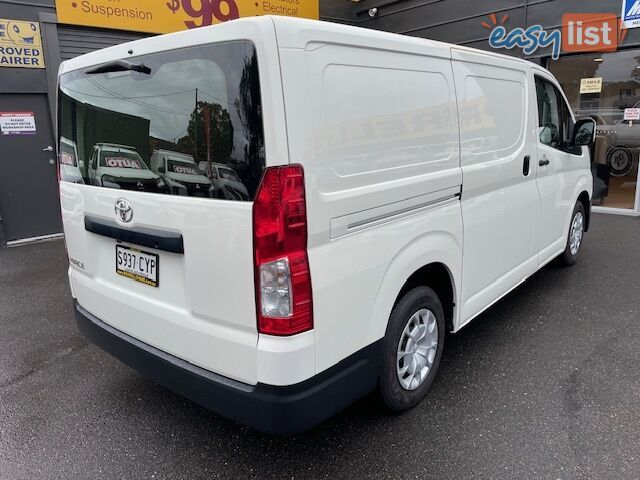 2019 TOYOTA HIACE LWB GDH300R 4D VAN