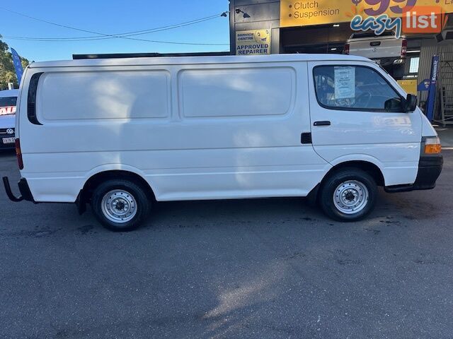 2003 TOYOTA HIACE  LH172R 4D LONG VAN