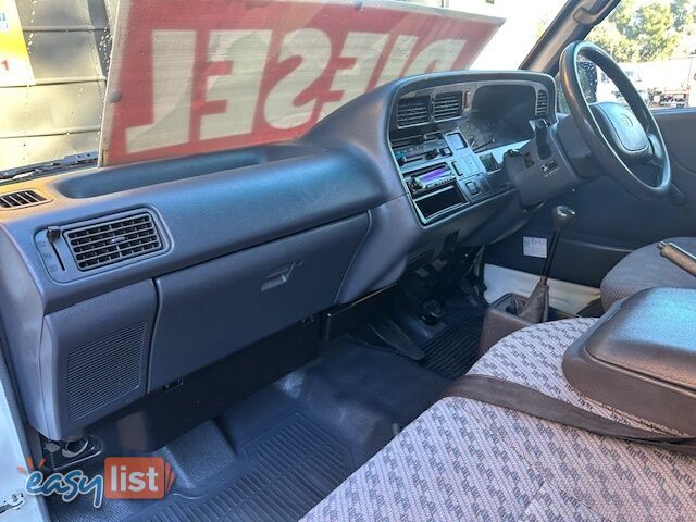 2003 TOYOTA HIACE  LH172R 4D LONG VAN