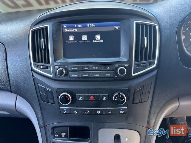 2018 HYUNDAI ILOAD 3S TWIN SWING TQ4 MY19 4D VAN