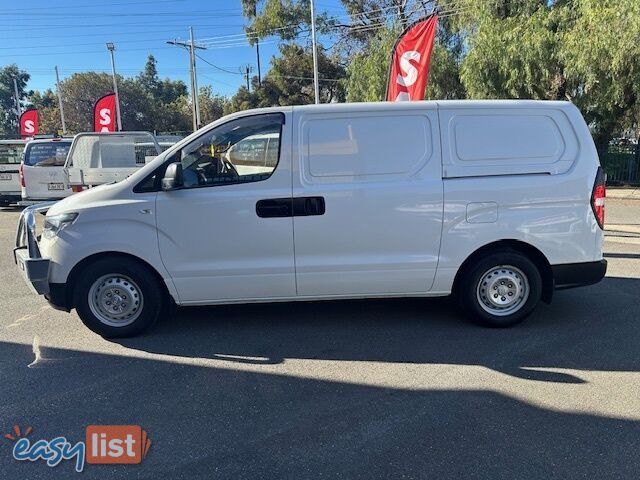 2019 HYUNDAI ILOAD 3S TWIN SWING TQ4 MY20 4D VAN