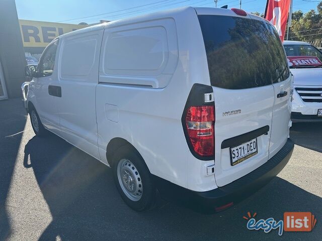2019 HYUNDAI ILOAD 3S TWIN SWING TQ4 MY20 4D VAN