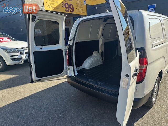 2019 HYUNDAI ILOAD 3S TWIN SWING TQ4 MY20 4D VAN