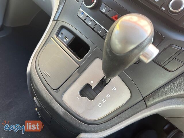2019 HYUNDAI ILOAD 3S LIFTBACK TQ4 MY20 4D VAN