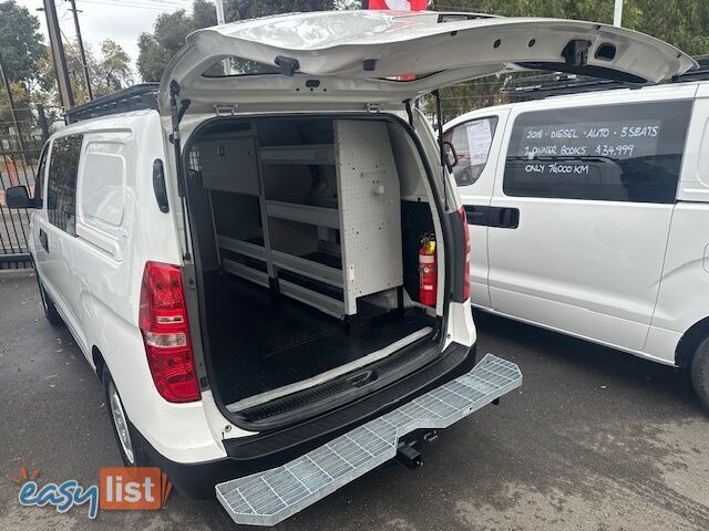 2018 HYUNDAI ILOAD 3S LIFTBACK TQ4 MY19 4D VAN 2018 HYUNDAI ILOAD 3S LIFTBACK TQ4 MY19 4D VAN