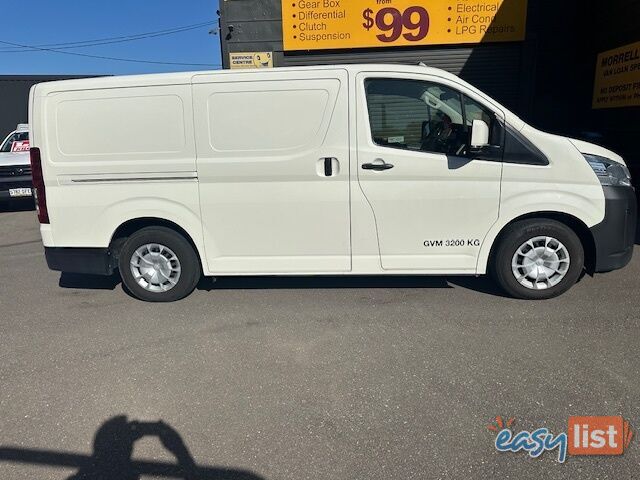 2019 TOYOTA HIACE LWB GDH300R 4D VAN