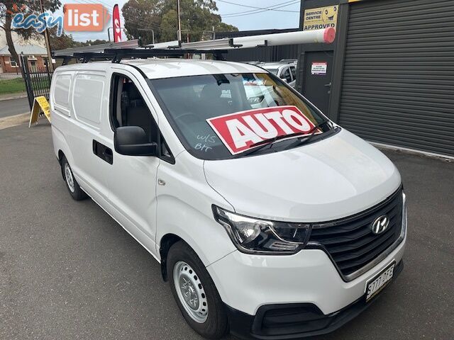 2018 HYUNDAI ILOAD 3S LIFTBACK TQ4 MY19 4D VAN