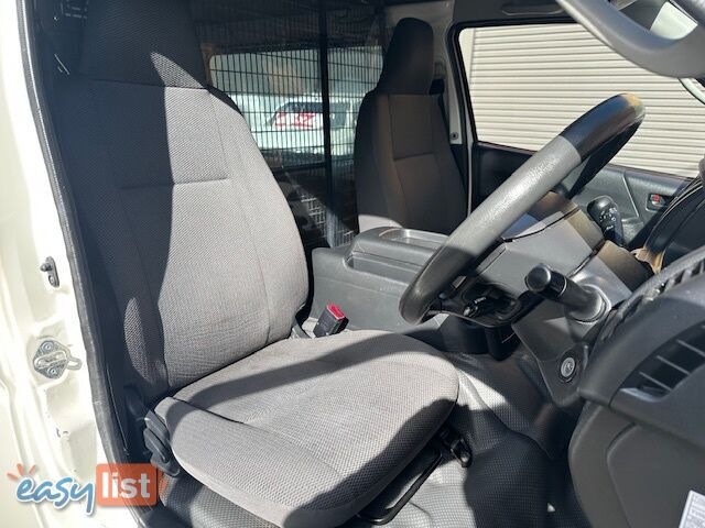 2016 TOYOTA HIACE LWB TRH201R MY16 4D VAN