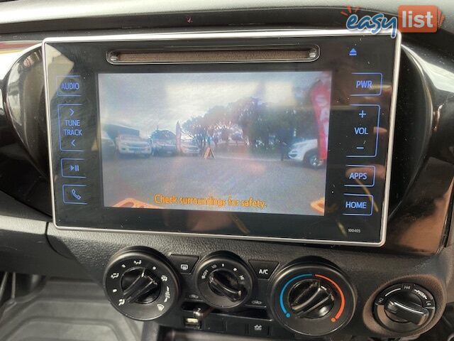 2021 TOYOTA HILUX SR 4X4 GUN126R CCHAS