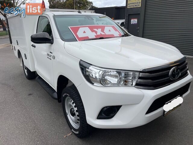 2021 TOYOTA HILUX SR 4X4 GUN126R CCHAS