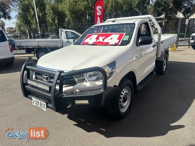 2017 TOYOTA HILUX SR 4X4 GUN126R MY17 CCHAS
