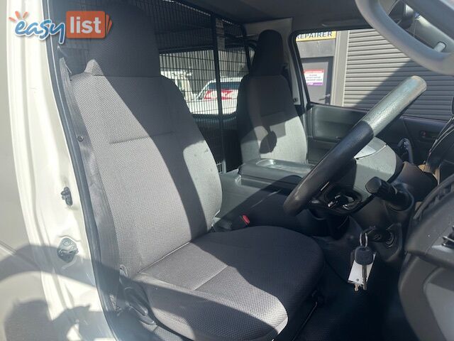 2018 TOYOTA HIACE LWB KDH201R MY16 4D VAN