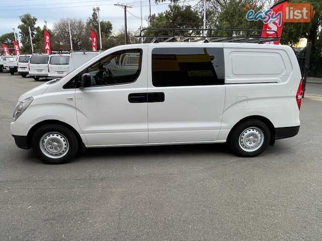 2014 HYUNDAI ILOAD  TQ MY15 4D VAN
