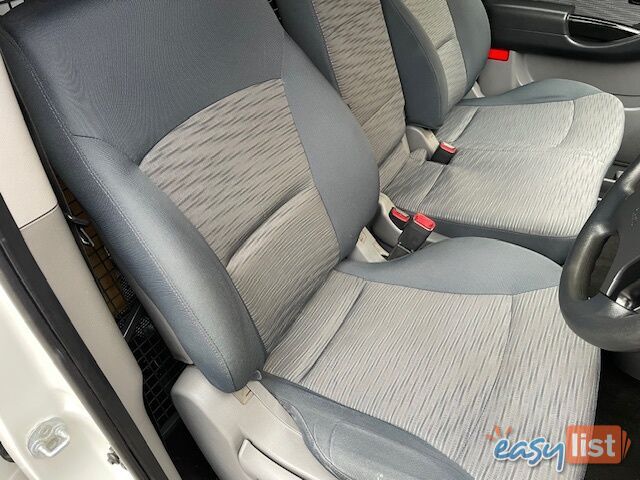 2014 HYUNDAI ILOAD  TQ MY15 4D VAN