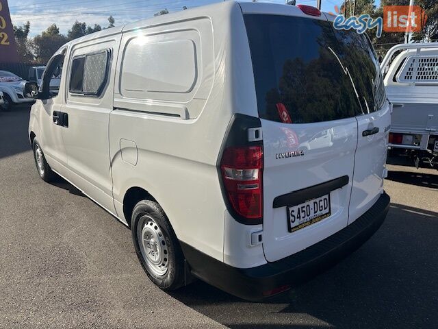 2019 HYUNDAI ILOAD 3S TWIN SWING TQ4 MY19 4D VAN