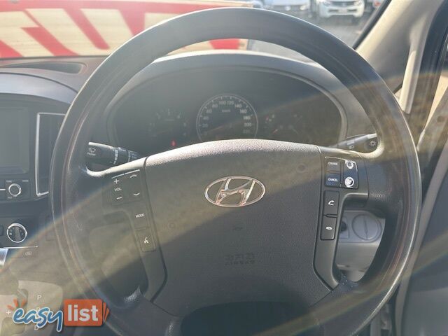 2019 HYUNDAI ILOAD 3S TWIN SWING TQ4 MY19 4D VAN