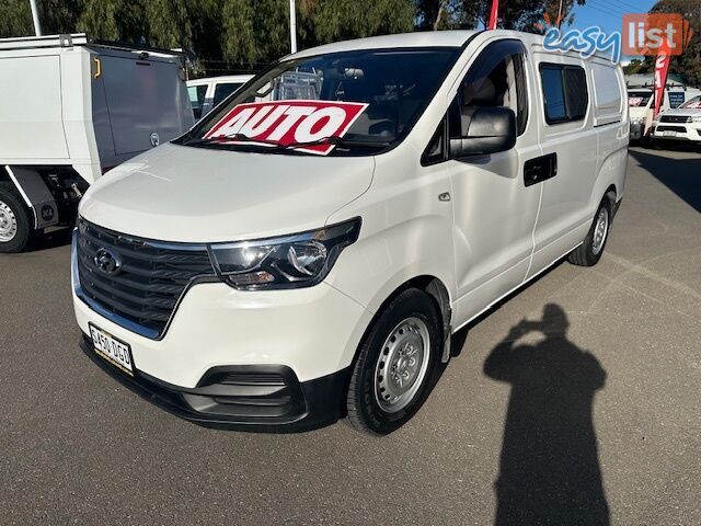 2019 HYUNDAI ILOAD 3S TWIN SWING TQ4 MY19 4D VAN