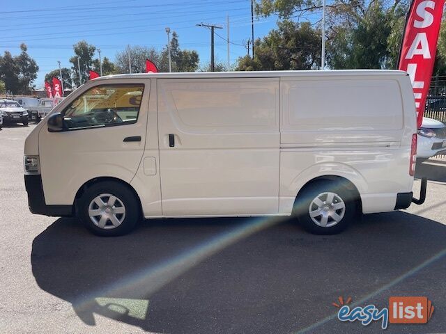 2017 TOYOTA HIACE LWB KDH201R MY16 4D VAN