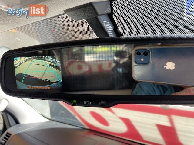 2017 TOYOTA HIACE LWB KDH201R MY16 4D VAN