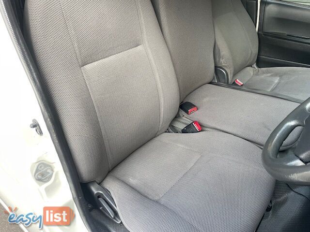 2013 TOYOTA HIACE LWB TRH201R MY12 UPGRADE 4D VAN