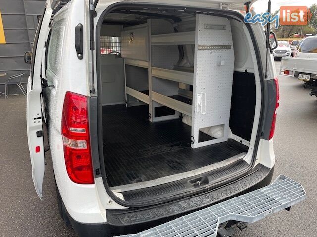 2020 HYUNDAI ILOAD 3S LIFTBACK TQ4 MY21 4D VAN
