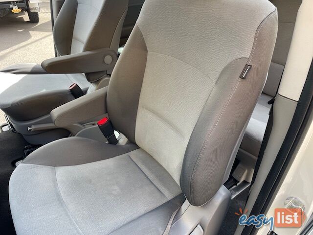 2017 HYUNDAI IMAX  TQ SERIES 2 TQ3 MY17 4D WAGON