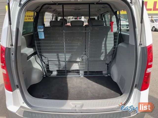 2017 HYUNDAI IMAX  TQ SERIES 2 TQ3 MY17 4D WAGON