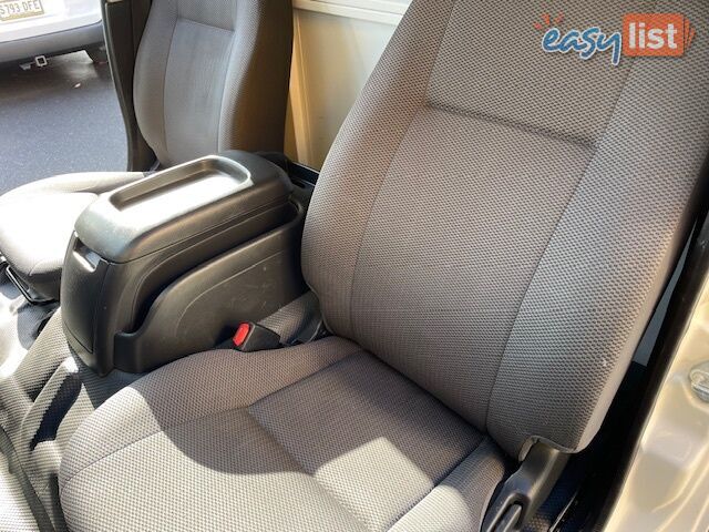 2018 TOYOTA HIACE LWB TRH201R MY16 4D VAN