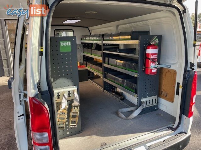 2018 TOYOTA HIACE LWB TRH201R MY16 4D VAN