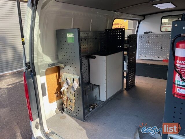 2018 TOYOTA HIACE LWB TRH201R MY16 4D VAN