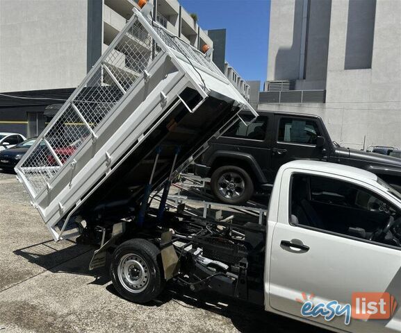 2012 TOYOTA HILUX WORKMATE TGN16R MY12 UTE TRAY, 2 DOORS, 3 SEATS