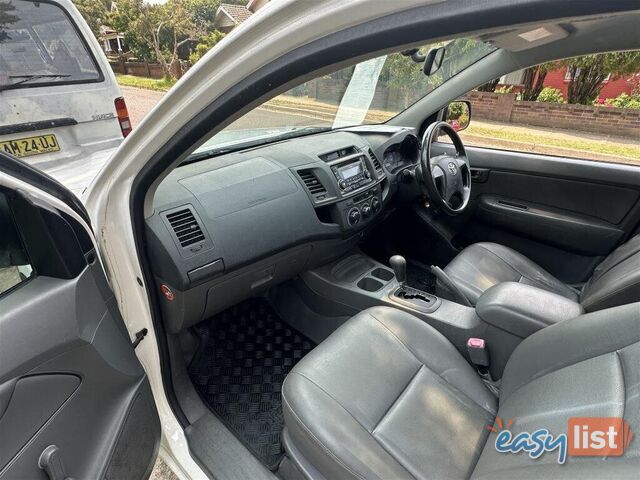 2012 TOYOTA HILUX WORKMATE TGN16R MY12 UTE TRAY, 2 DOORS, 3 SEATS